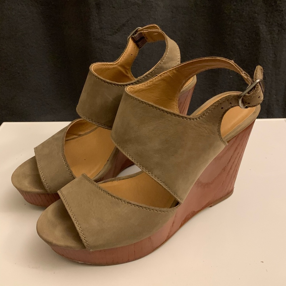 Lucky Brand Wedge Platform Sandals